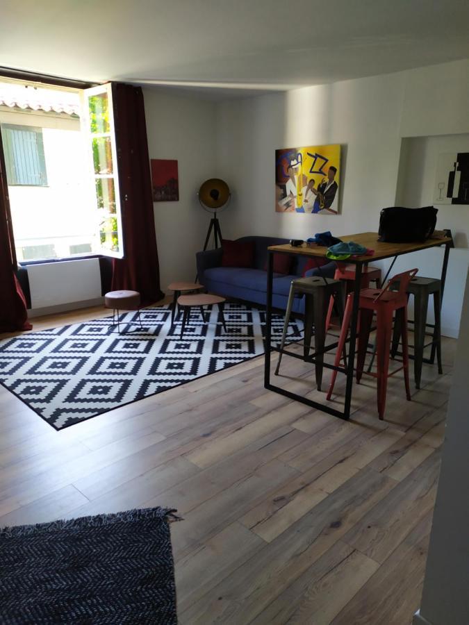 Ferienwohnung Cocon Au Coeur Du Petit Bayonne Exterior foto